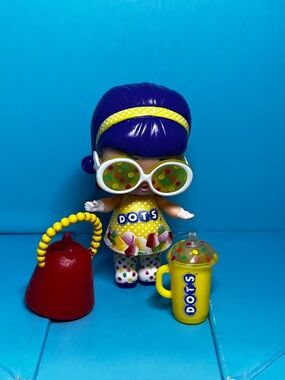 LOL Mini Sweets - Miss Dot (Tootsie Roll)